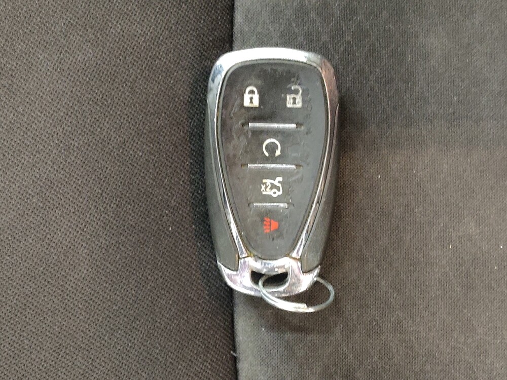 2023 Chevrolet Malibu in Cincinnati, OH 45255 - 18141126 32