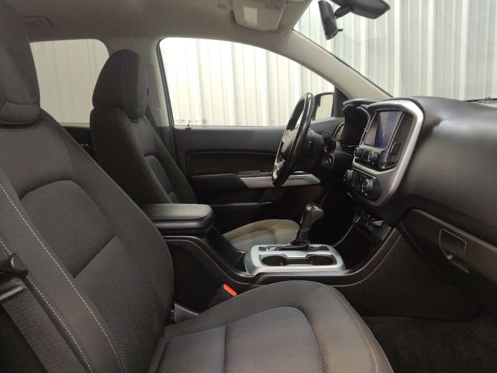 2019 Chevrolet Colorado in Cincinnati, OH 45255 - 18141127 21