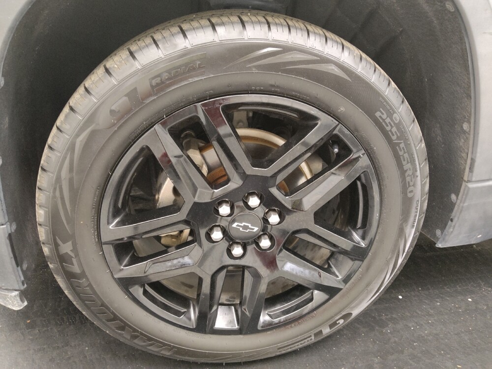 2019 Chevrolet Traverse in St. Louis, MO 63136 - 18141132 31