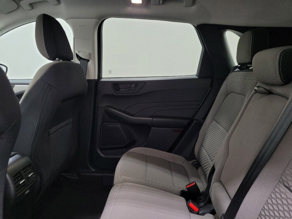2022 Ford Escape in Langhorne, PA 19047 - 18141147 18