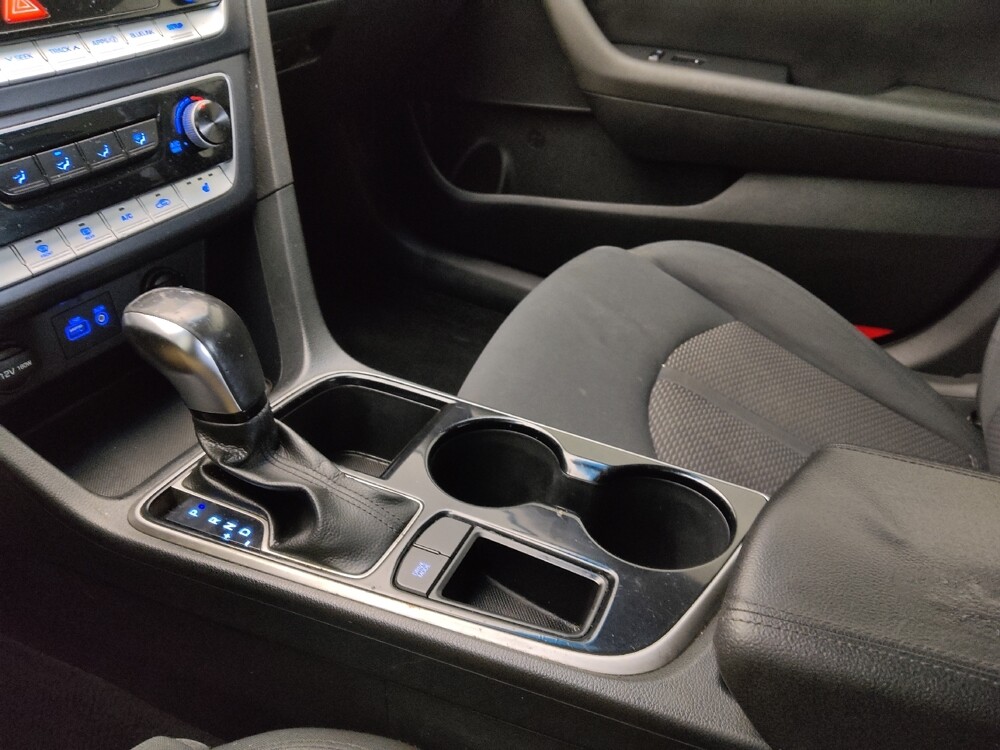 2018 Hyundai Sonata in Independence, MO 64055 - 18141150 26
