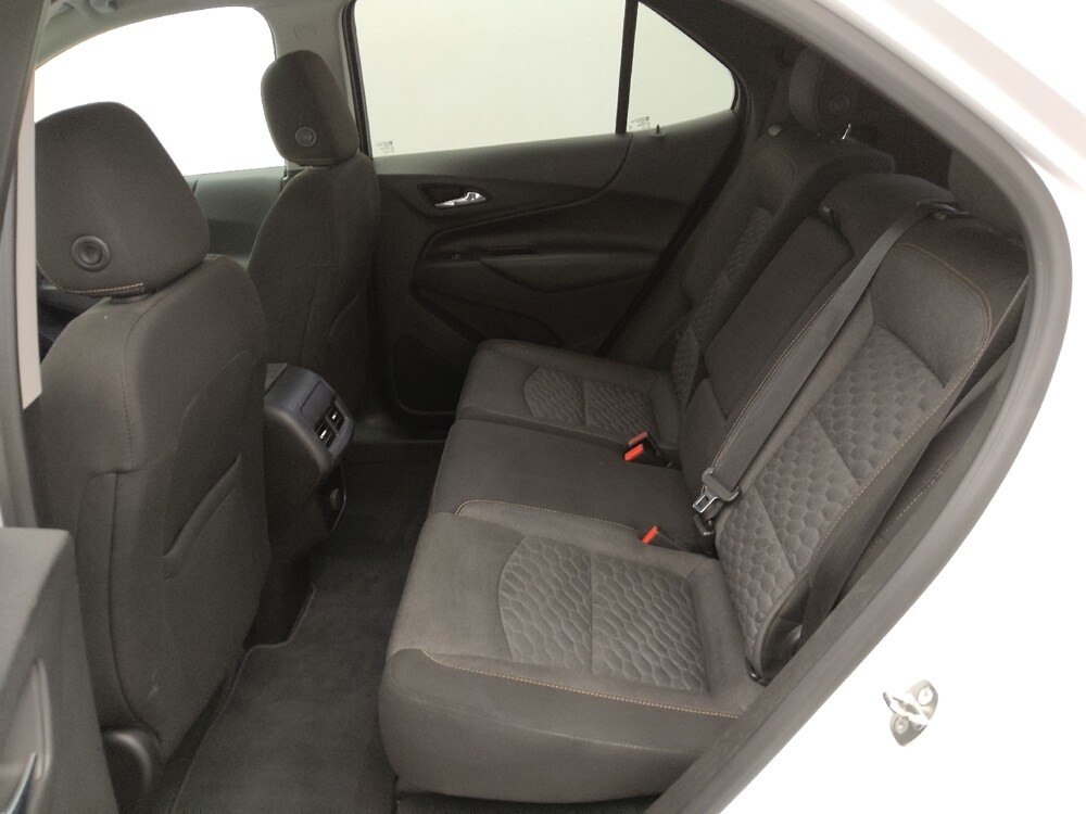 2018 Chevrolet Equinox in St. Louis, MO 63136 - 18141151 18