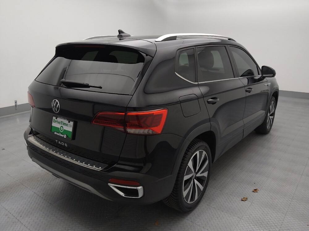 2023 Volkswagen Taos in Gladstone, MO 64118 - 18141152 9