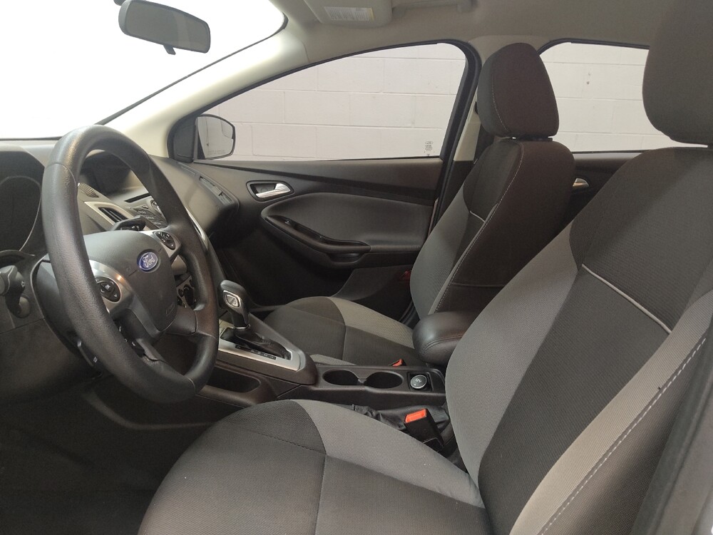 2014 Ford Focus in Cincinnati, OH 45255 - 18141160 17