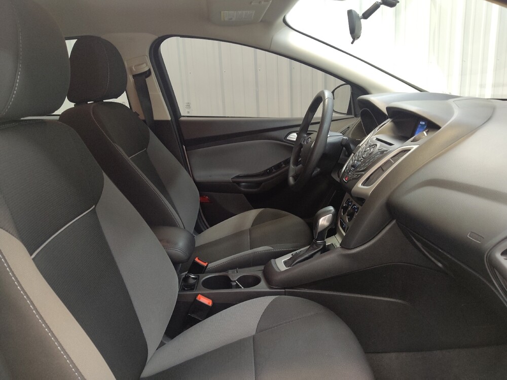 2014 Ford Focus in Cincinnati, OH 45255 - 18141160 21