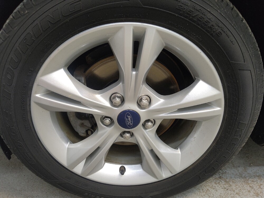 2014 Ford Focus in Cincinnati, OH 45255 - 18141160 31