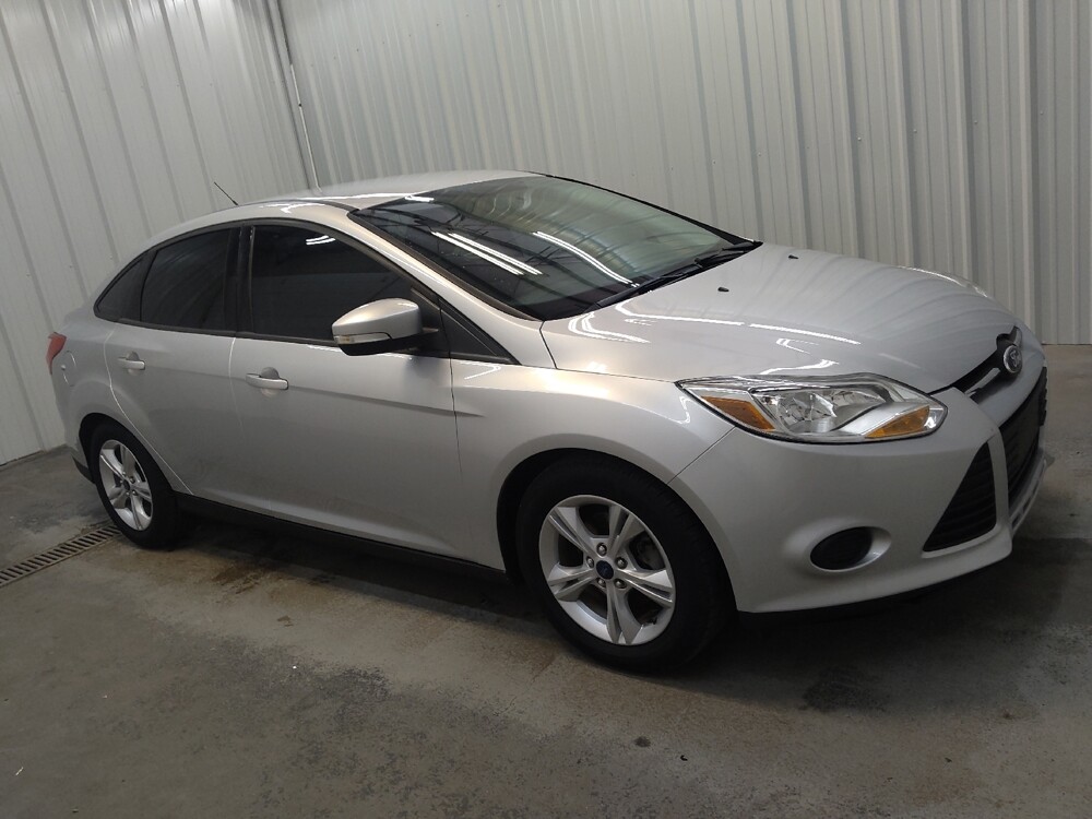 2014 Ford Focus in Cincinnati, OH 45255 - 18141160 11