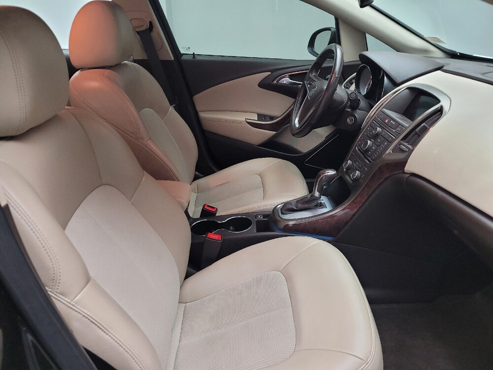 2014 Buick Verano in Taylor, MI 48180 - 18141161 21