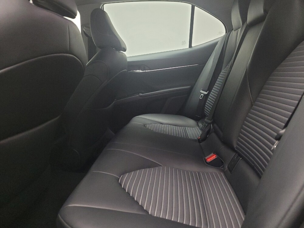 2018 Toyota Camry in Eastpointe, MI 48021 - 18141162 18