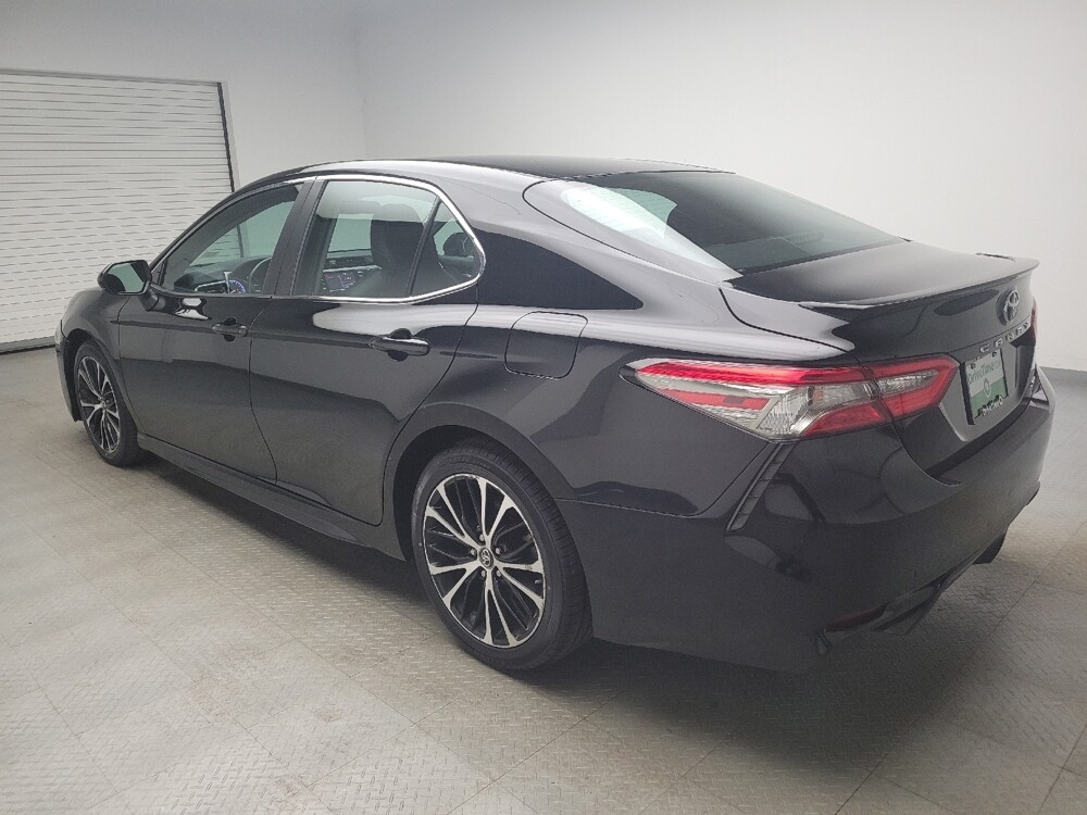 2018 Toyota Camry in Eastpointe, MI 48021 - 18141162 3