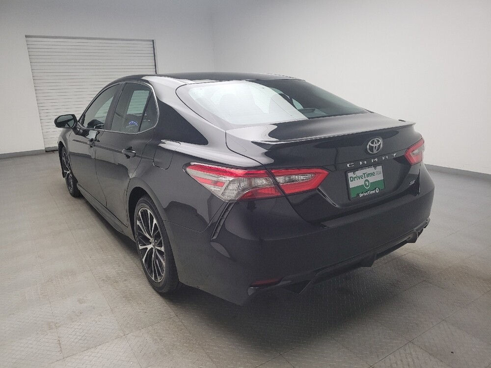 2018 Toyota Camry in Eastpointe, MI 48021 - 18141162 5
