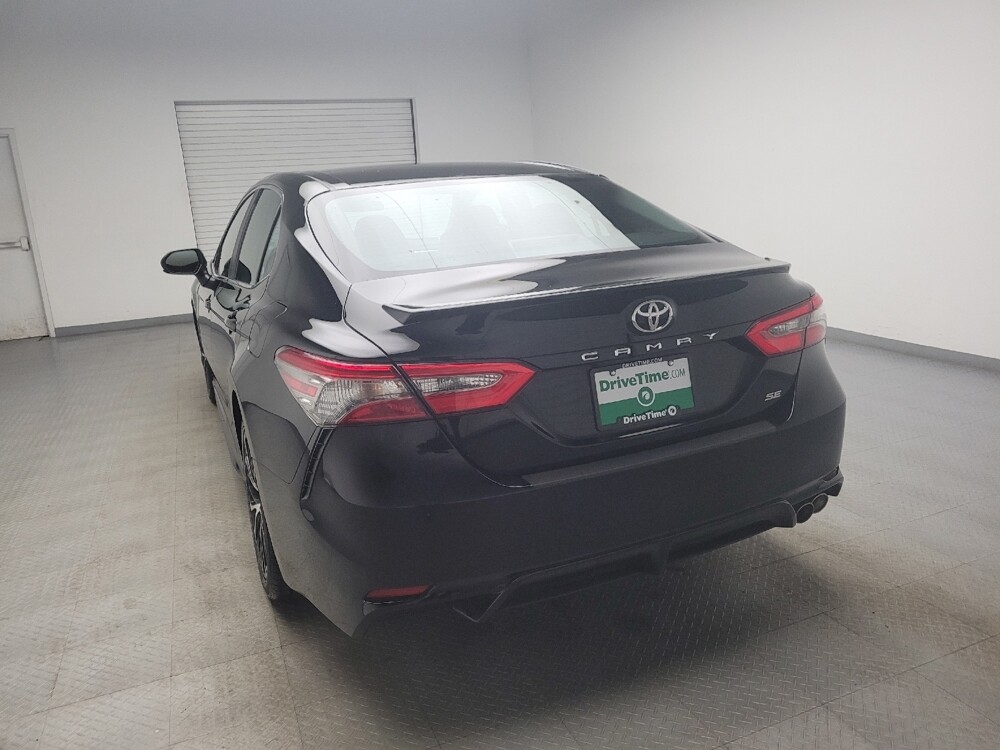 2018 Toyota Camry in Eastpointe, MI 48021 - 18141162 6