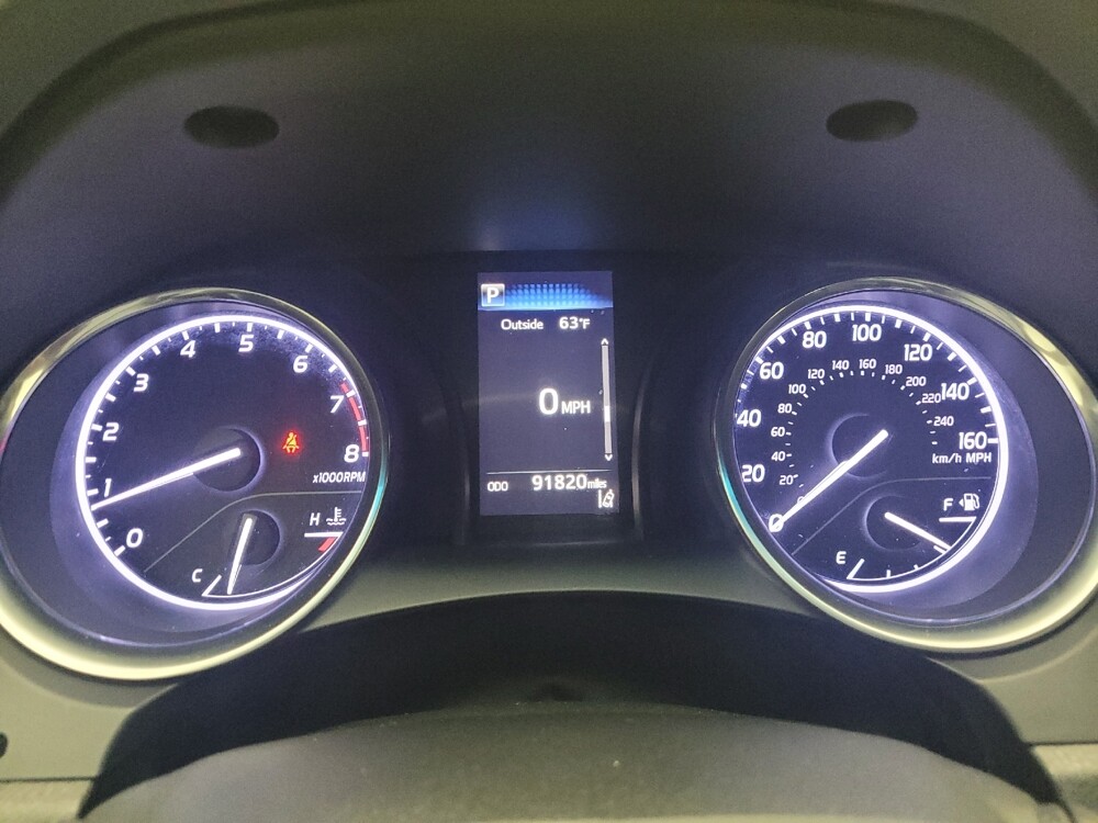 2018 Toyota Camry in Eastpointe, MI 48021 - 18141162 23