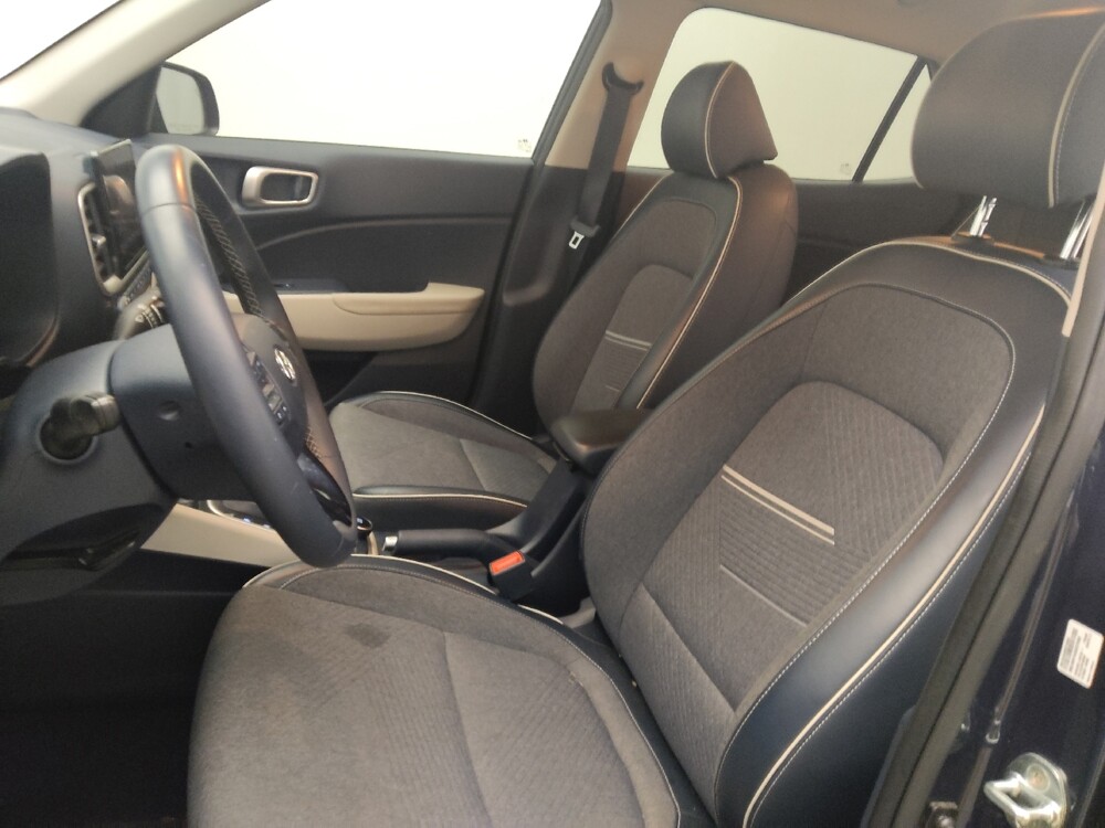 2021 Hyundai Venue in Athens, GA 30606 - 18141166 17