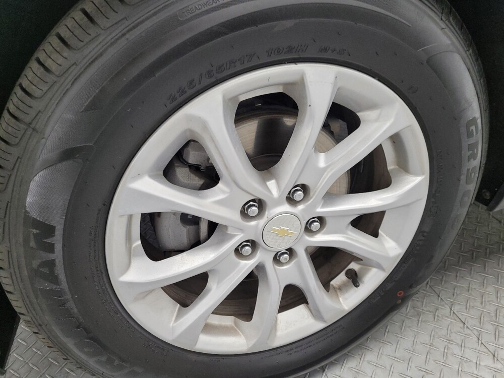 2020 Chevrolet Equinox in Las Vegas, NV 89102 - 18141167 31