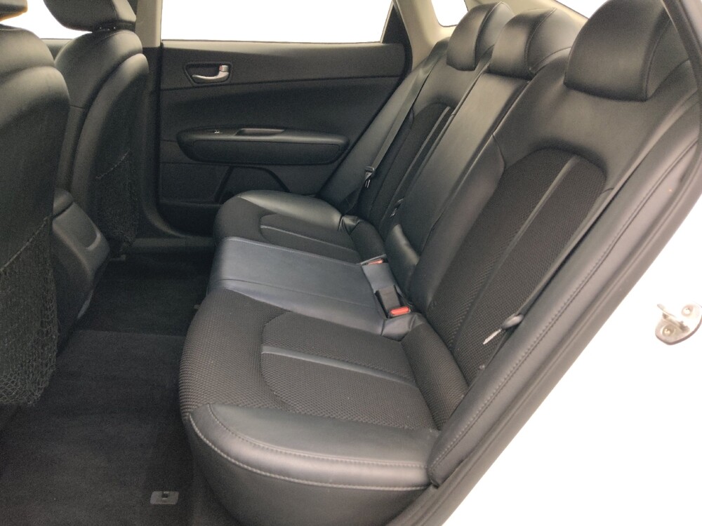 2019 Kia Optima in Orlando, FL 32808 - 18141170 18