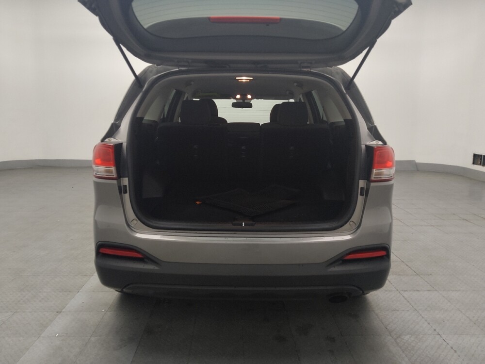 2018 Kia Sorento in Conyers, GA 30094 - 18141172 29