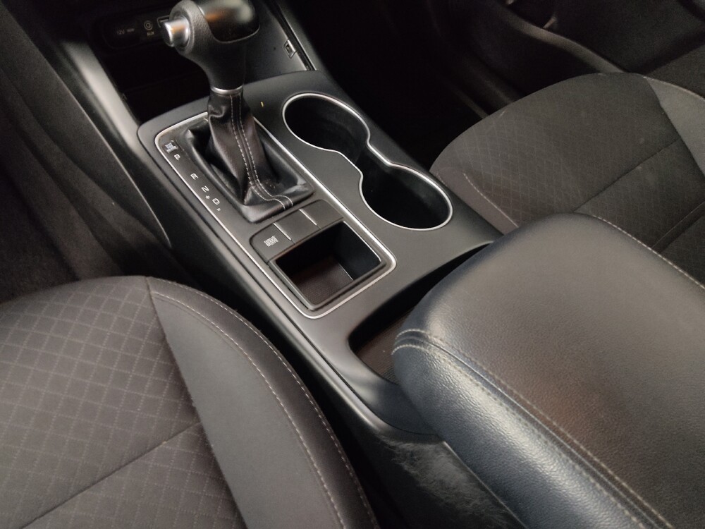 2018 Kia Sorento in Conyers, GA 30094 - 18141172 26