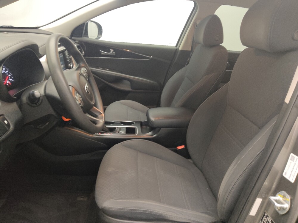 2018 Kia Sorento in Conyers, GA 30094 - 18141172 17