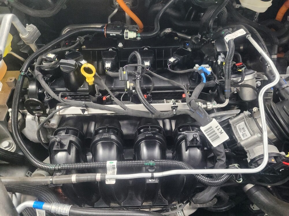 2021 Ford Escape in Indianapolis, IN 46219 - 18141177 30