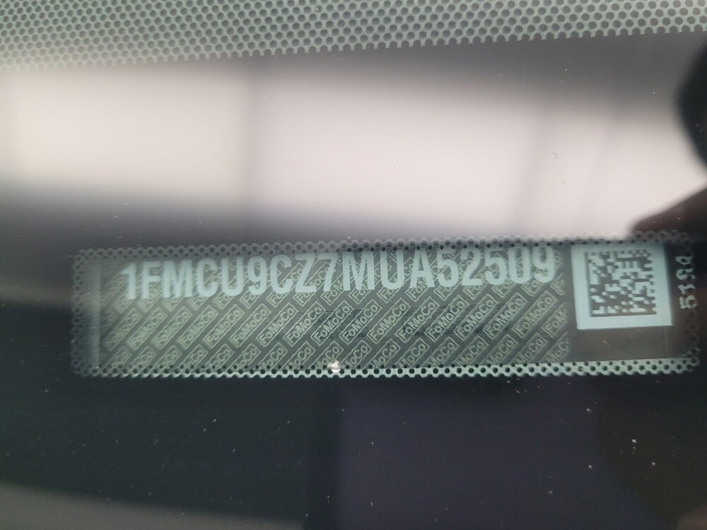 2021 Ford Escape in Indianapolis, IN 46219 - 18141177 33