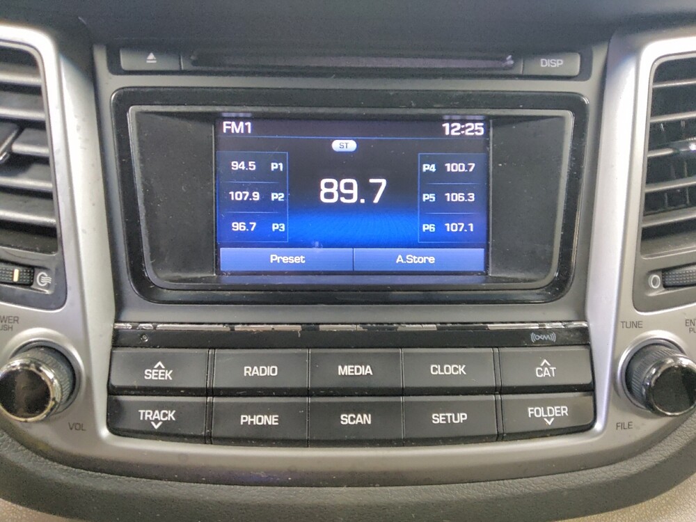 2017 Hyundai Tucson in Knoxville, TN 37923 - 18141180 25