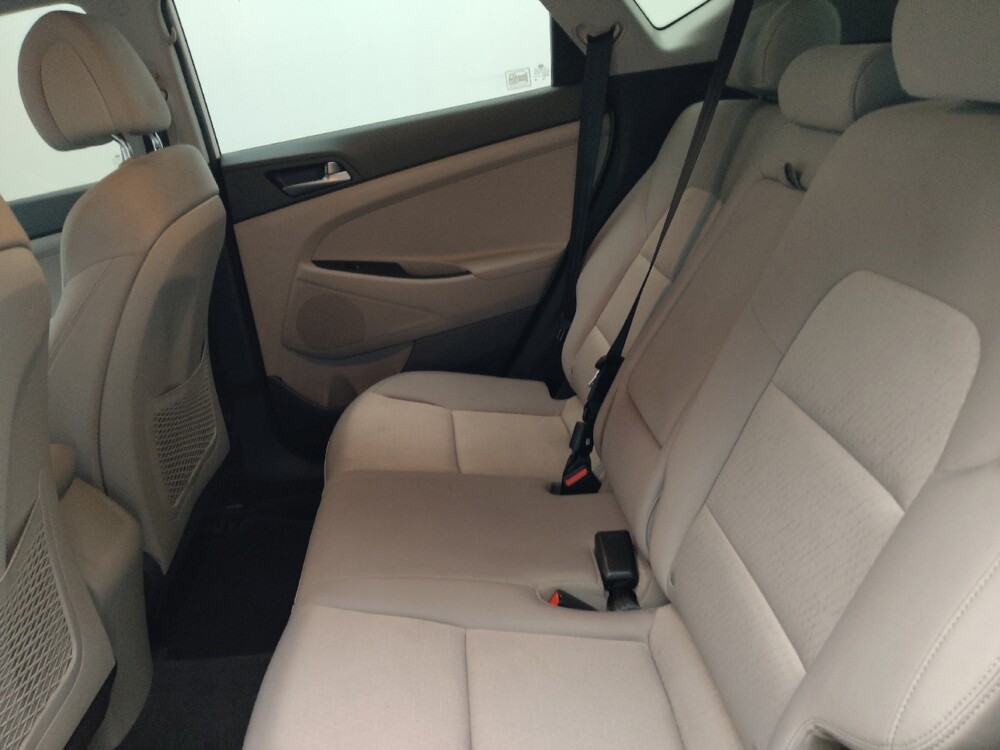 2017 Hyundai Tucson in Knoxville, TN 37923 - 18141180 18