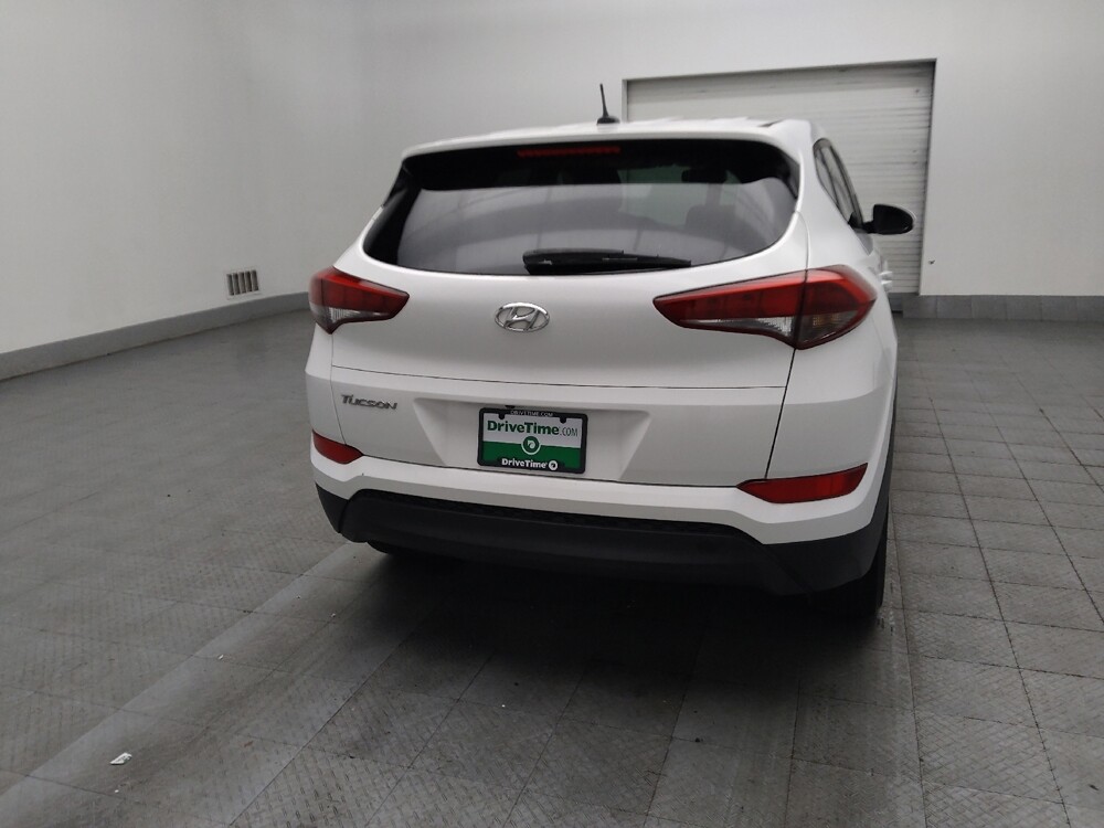 2017 Hyundai Tucson in Knoxville, TN 37923 - 18141180 7