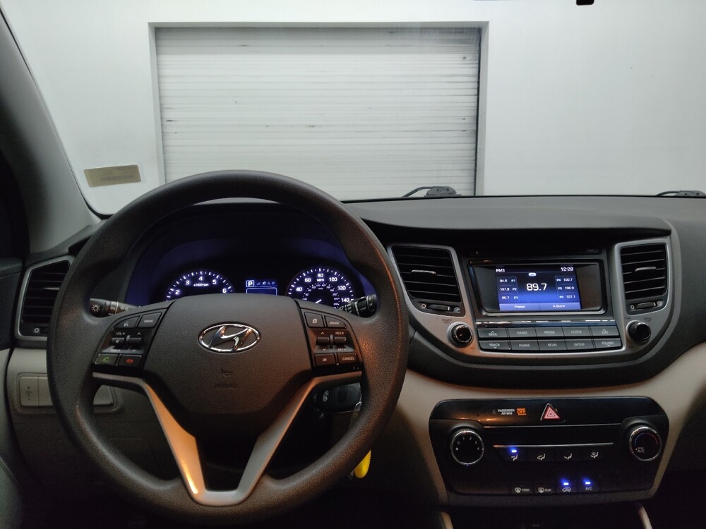 2017 Hyundai Tucson in Knoxville, TN 37923 - 18141180 22