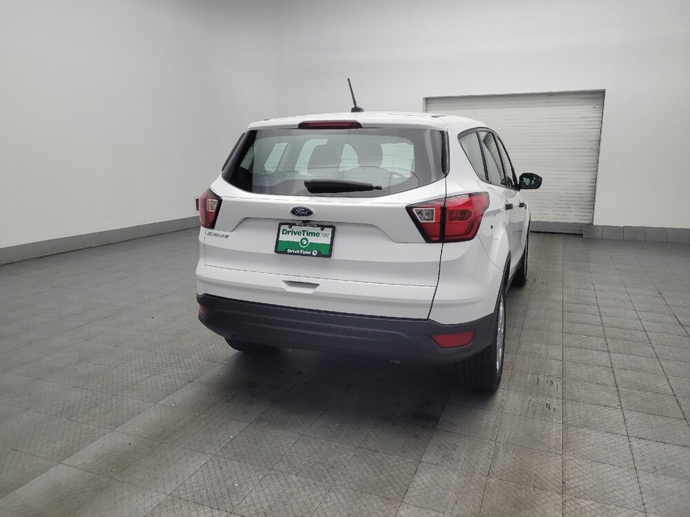 2019 Ford Escape in Conyers, GA 30094 - 18141183 9