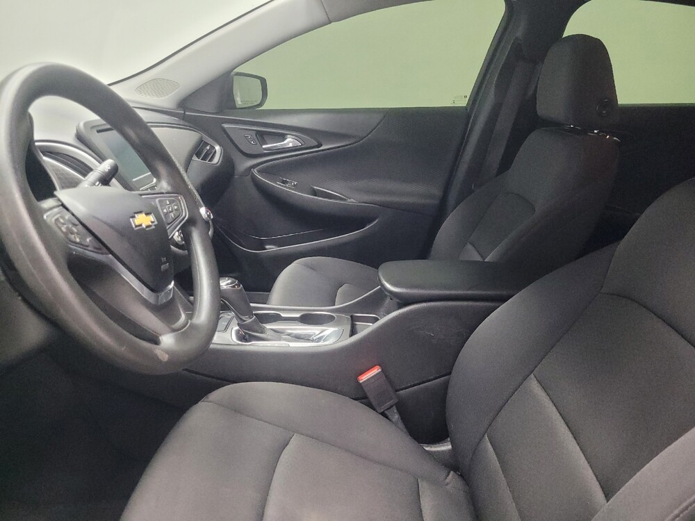 2016 Chevrolet Malibu in Mishawaka, IN 46545 - 18141196 17