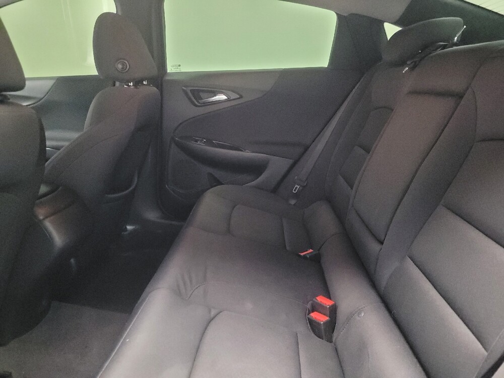 2016 Chevrolet Malibu in Mishawaka, IN 46545 - 18141196 18