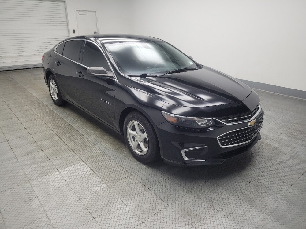 2016 Chevrolet Malibu in Mishawaka, IN 46545 - 18141196 11