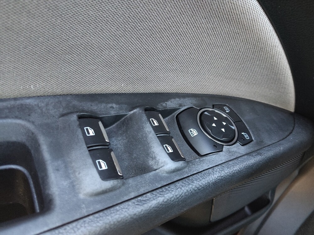 2017 Ford Fusion in Lakeland, FL 33815 - 18141203 27