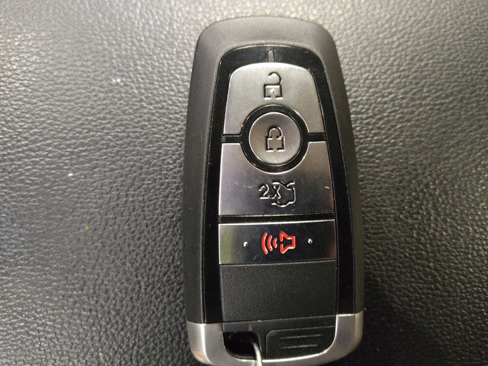 2017 Ford Fusion in Lakeland, FL 33815 - 18141203 32