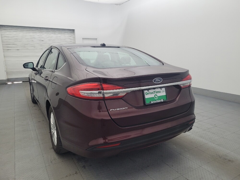 2017 Ford Fusion in Lakeland, FL 33815 - 18141203 5