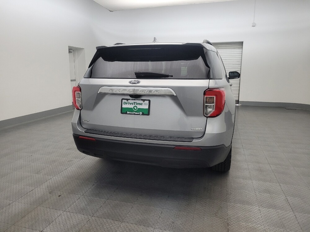 2020 Ford Explorer in Glendale, AZ 85301 - 18141206 7