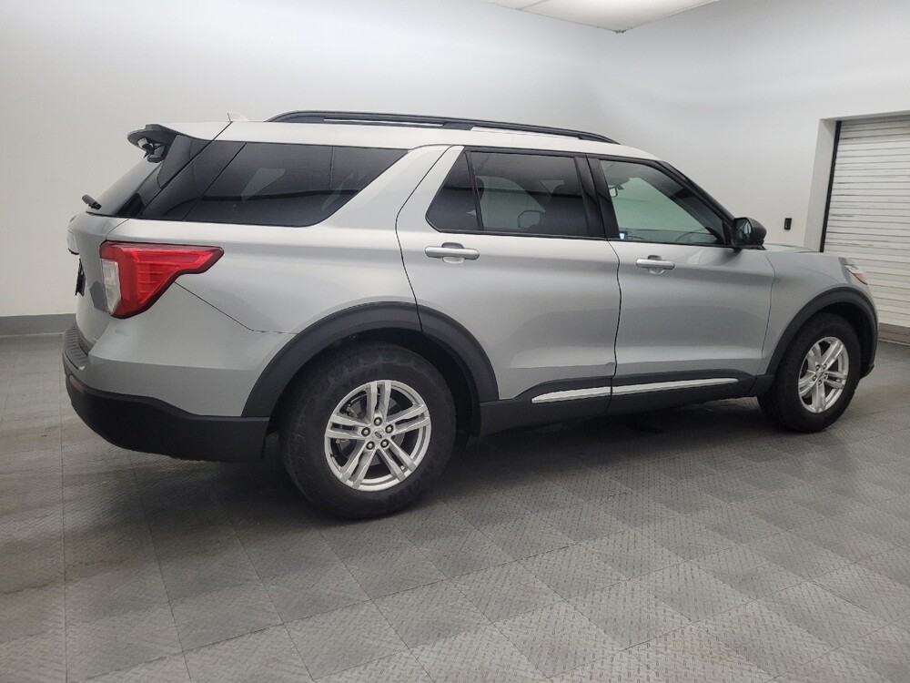2020 Ford Explorer in Glendale, AZ 85301 - 18141206 10