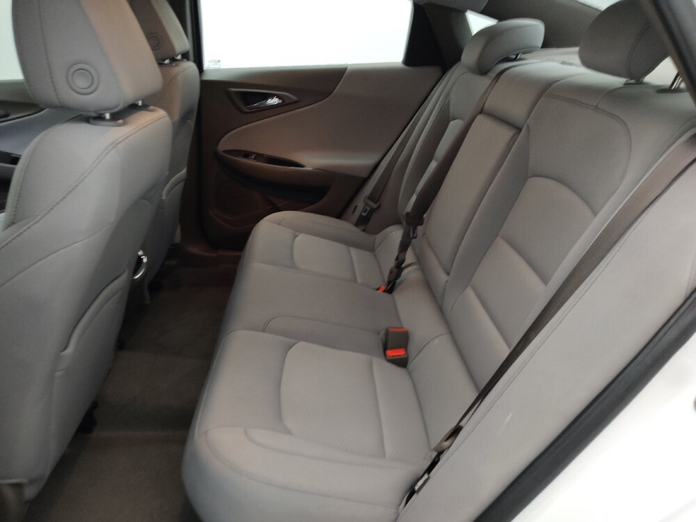 2019 Chevrolet Malibu in Houston, TX 77074 - 18141209 18