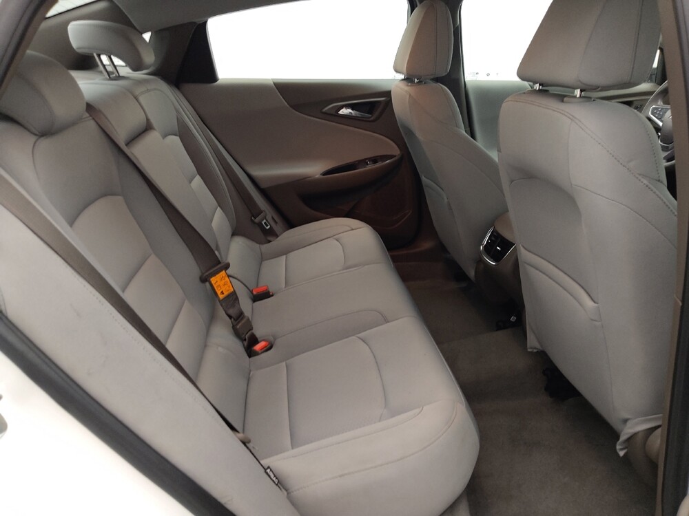 2019 Chevrolet Malibu in Houston, TX 77074 - 18141209 19