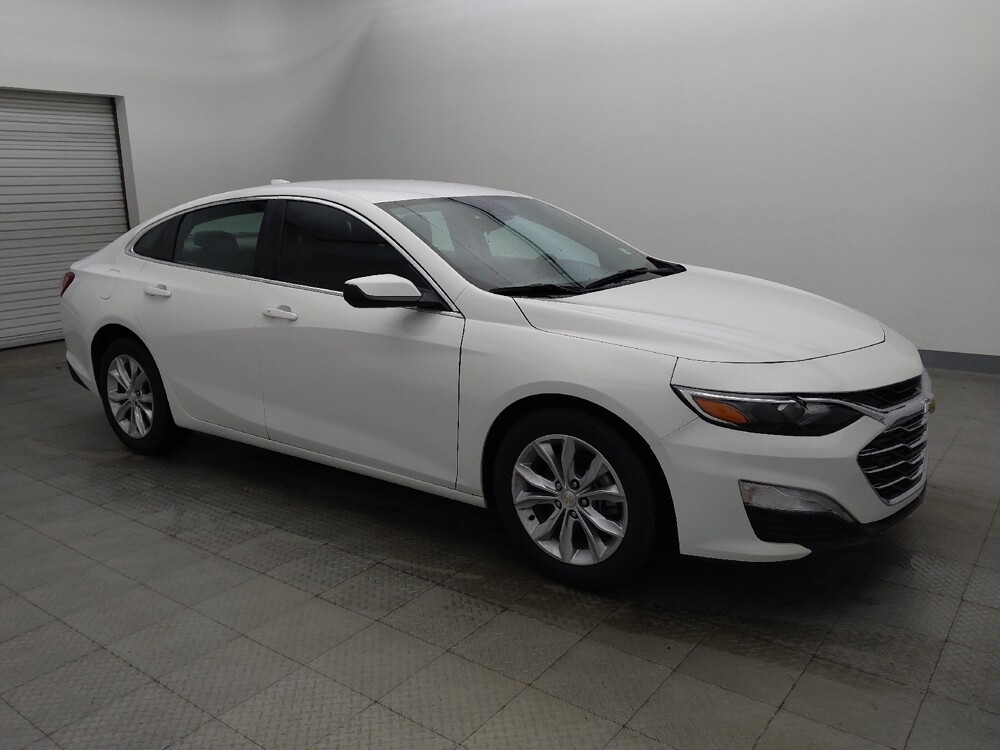 2019 Chevrolet Malibu in Houston, TX 77074 - 18141209 11
