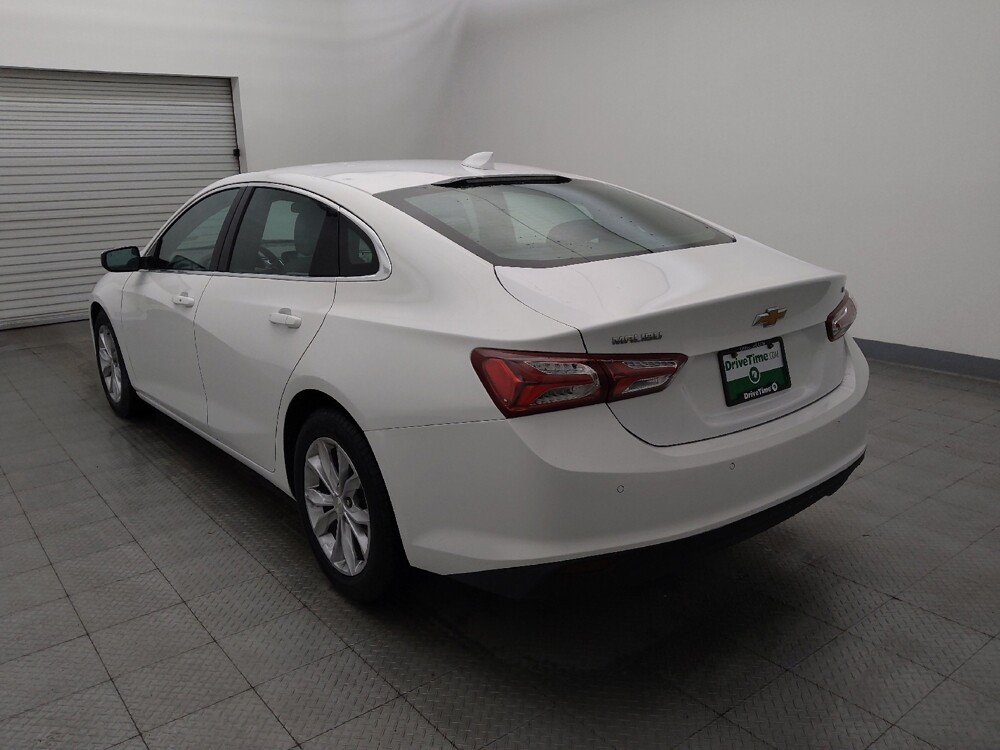 2019 Chevrolet Malibu in Houston, TX 77074 - 18141209 5