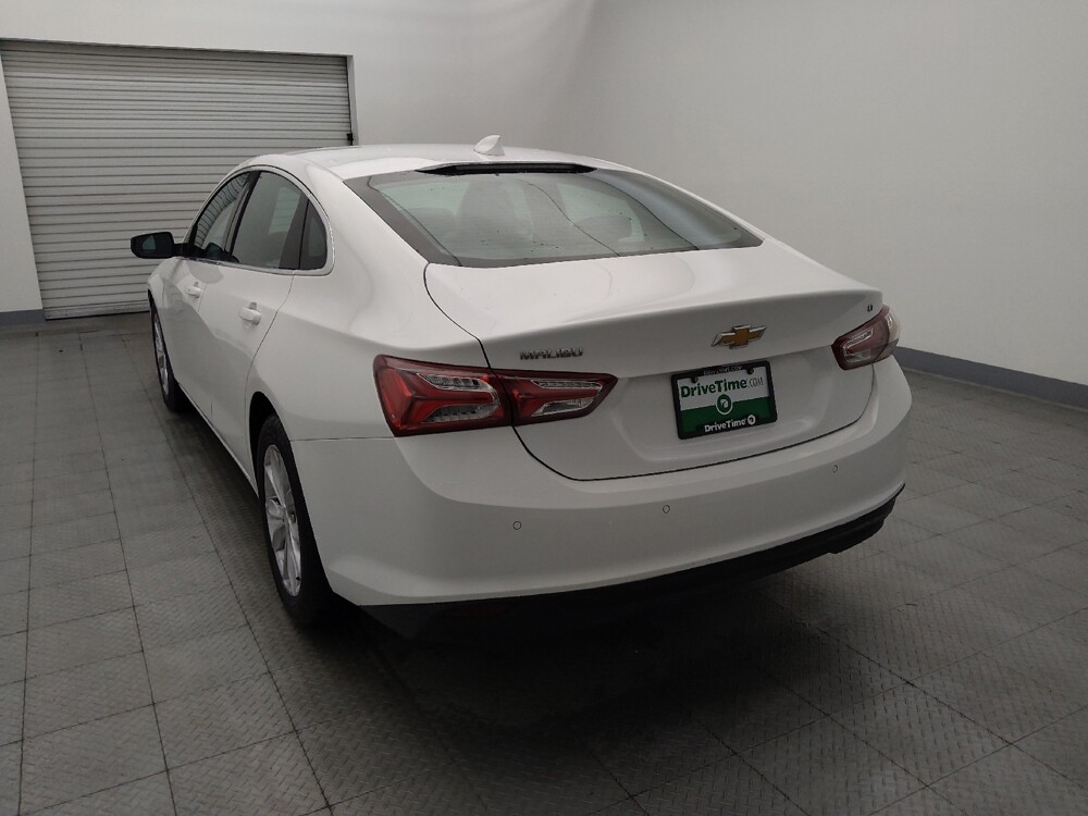 2019 Chevrolet Malibu in Houston, TX 77074 - 18141209 6