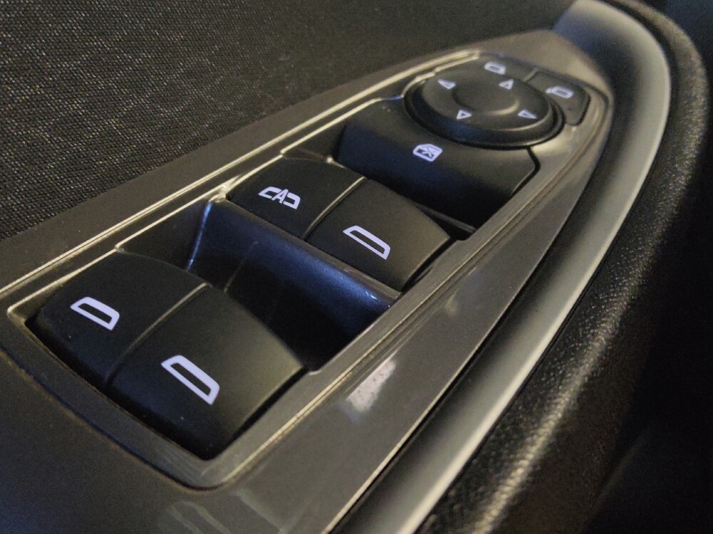 2024 Chevrolet Malibu in Glendale, AZ 85301 - 18141216 27
