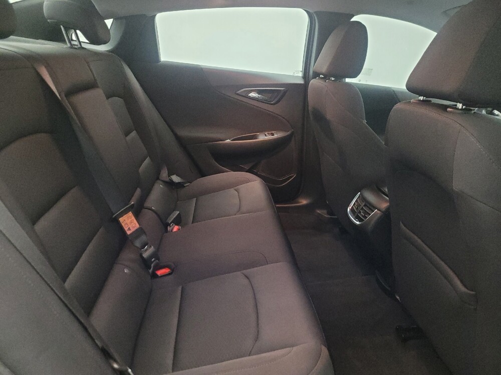 2024 Chevrolet Malibu in Glendale, AZ 85301 - 18141216 19