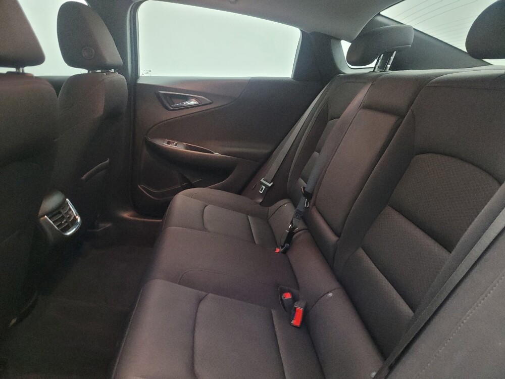 2024 Chevrolet Malibu in Glendale, AZ 85301 - 18141216 18