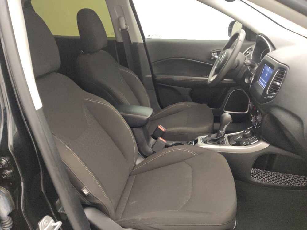 2021 Jeep Compass in Houston, TX 77060 - 18141225 21