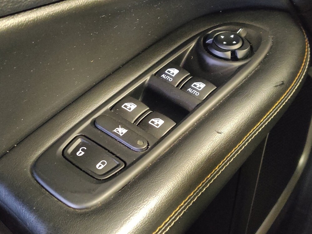 2021 Jeep Compass in Houston, TX 77060 - 18141225 27