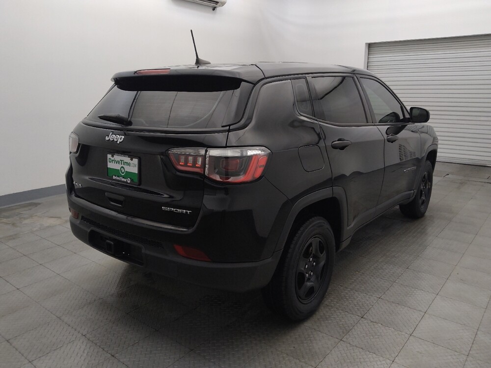 2021 Jeep Compass in Houston, TX 77060 - 18141225 9