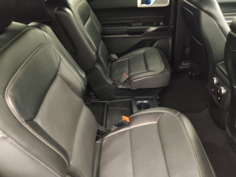 2020 Ford Explorer in Tampa, FL 33619 - 18141228 19
